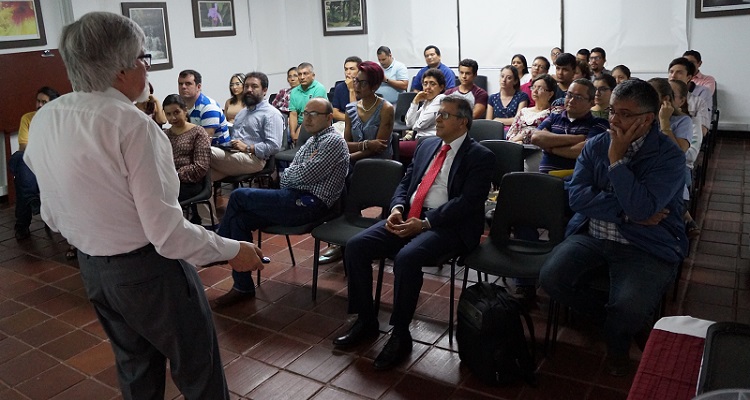 Una importante alianza entre Unibagué y la Academia Colombiana de Ciencias Exactas, Físicas y Naturales espera consolidar el presidente de la entidad.
