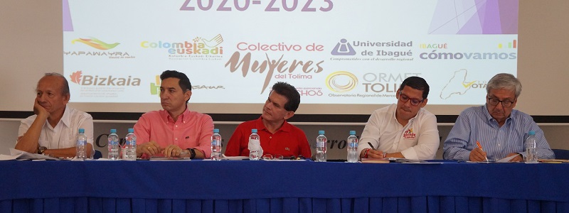 Imagen Foro de Mujeres en el auditoria Unibagué