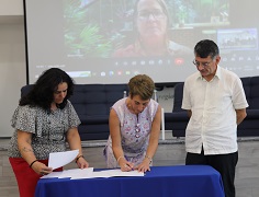 Unibagué y Canadá firman un acuerdo de paz intercultural