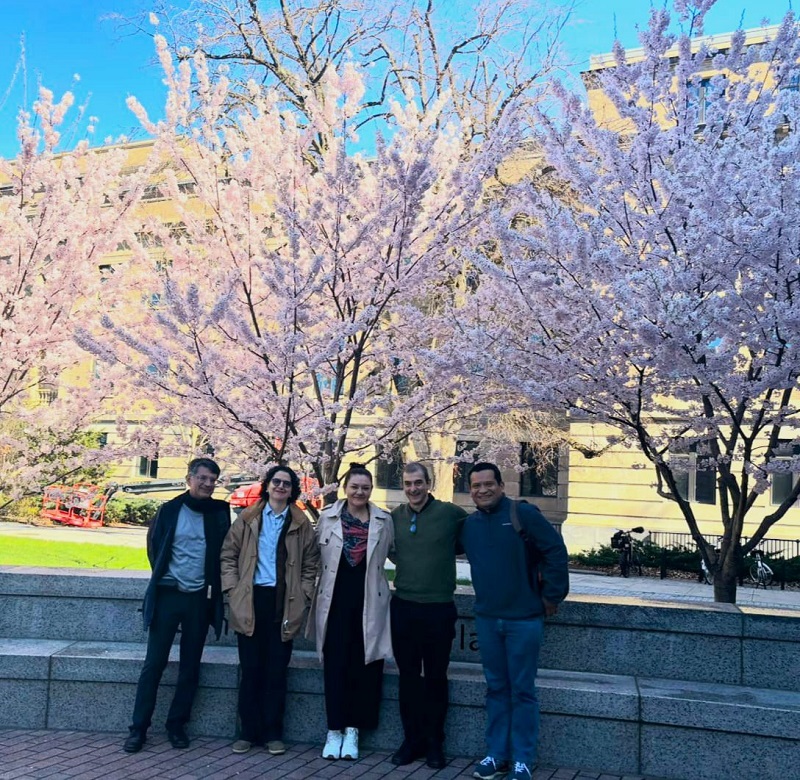 Visita a Cornell University