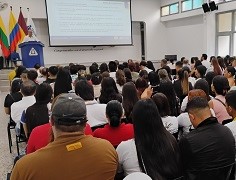 Del bachillerato al pregrado: andar un trayecto más corto